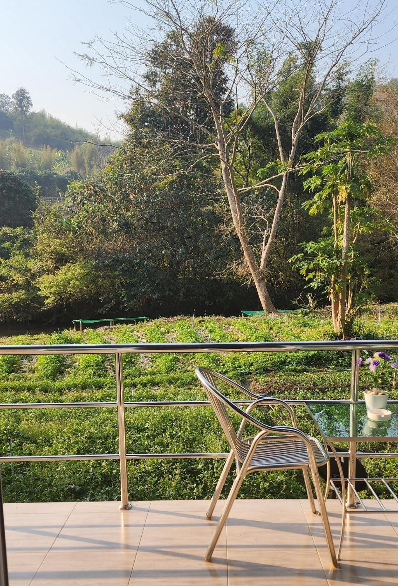 Rimtharnn Homestay Maewin Mae Wang Extérieur photo