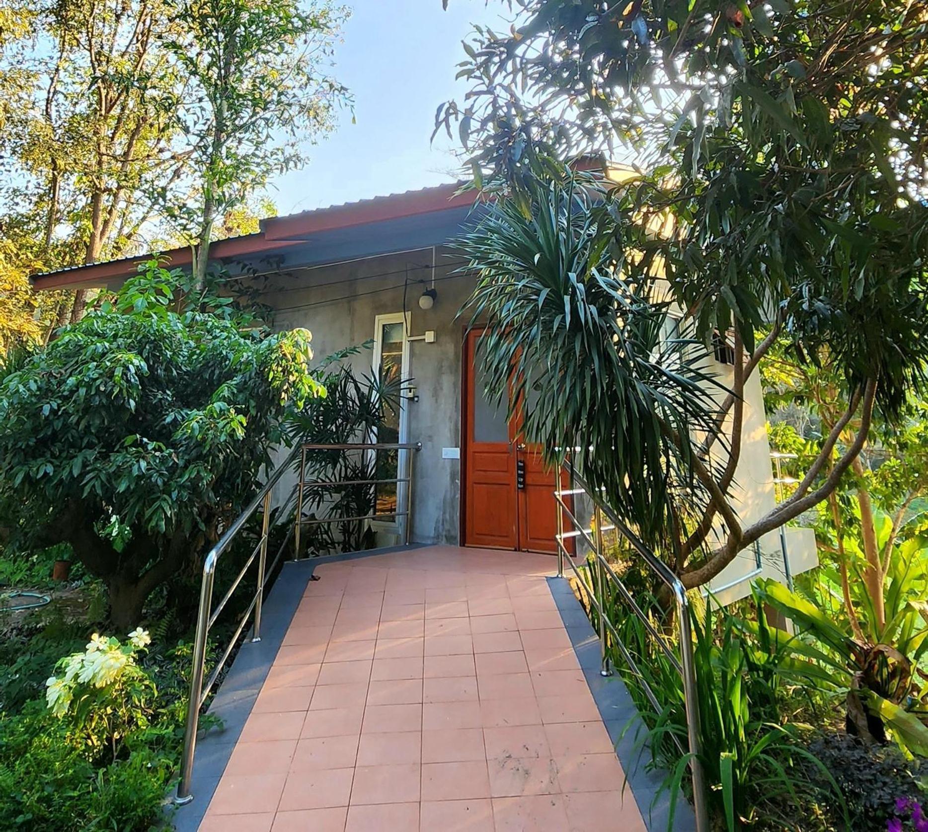 Rimtharnn Homestay Maewin Mae Wang Extérieur photo